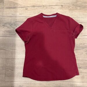 Fabletics Women's V-Neck Short Sleeve Top in Burgundy
